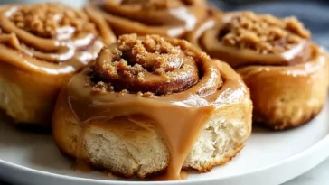 Biscoff Cookie Butter Cinnamon Rolls