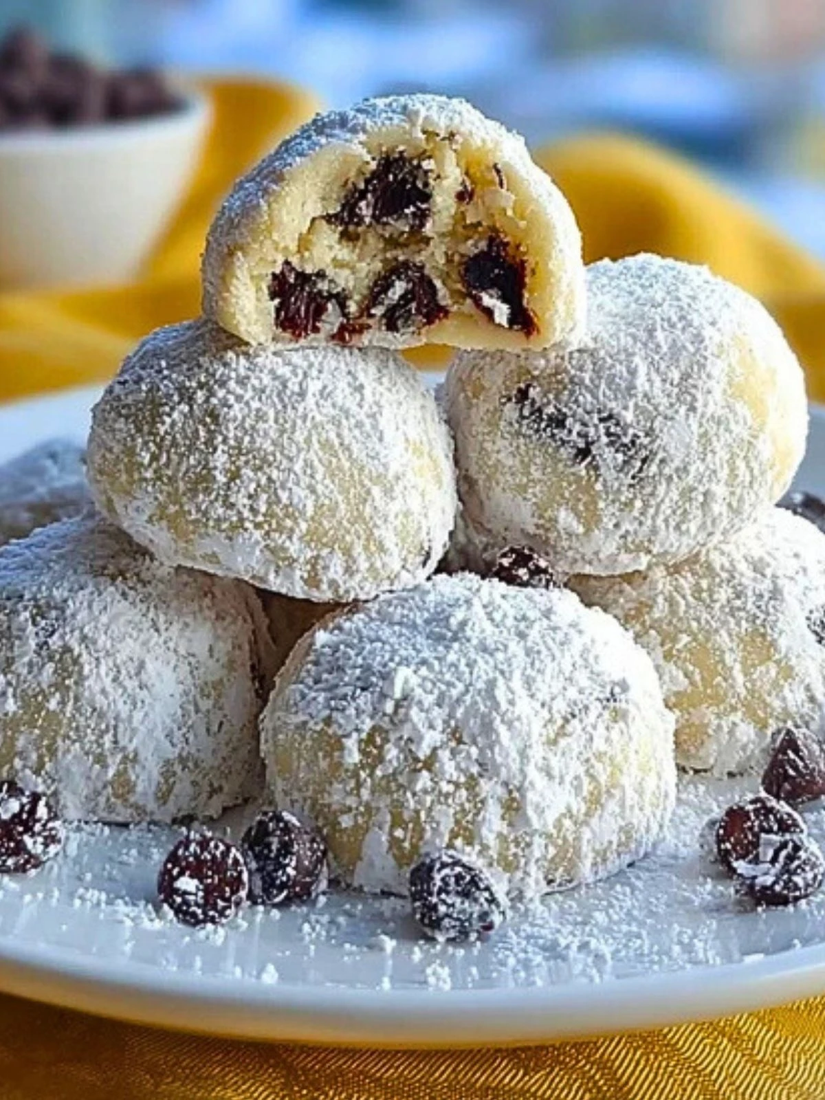 Chocolate Chip Snowball Cookies (1)