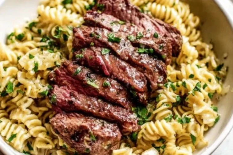 Garlic Butter Steak Lightning Noodles (1)