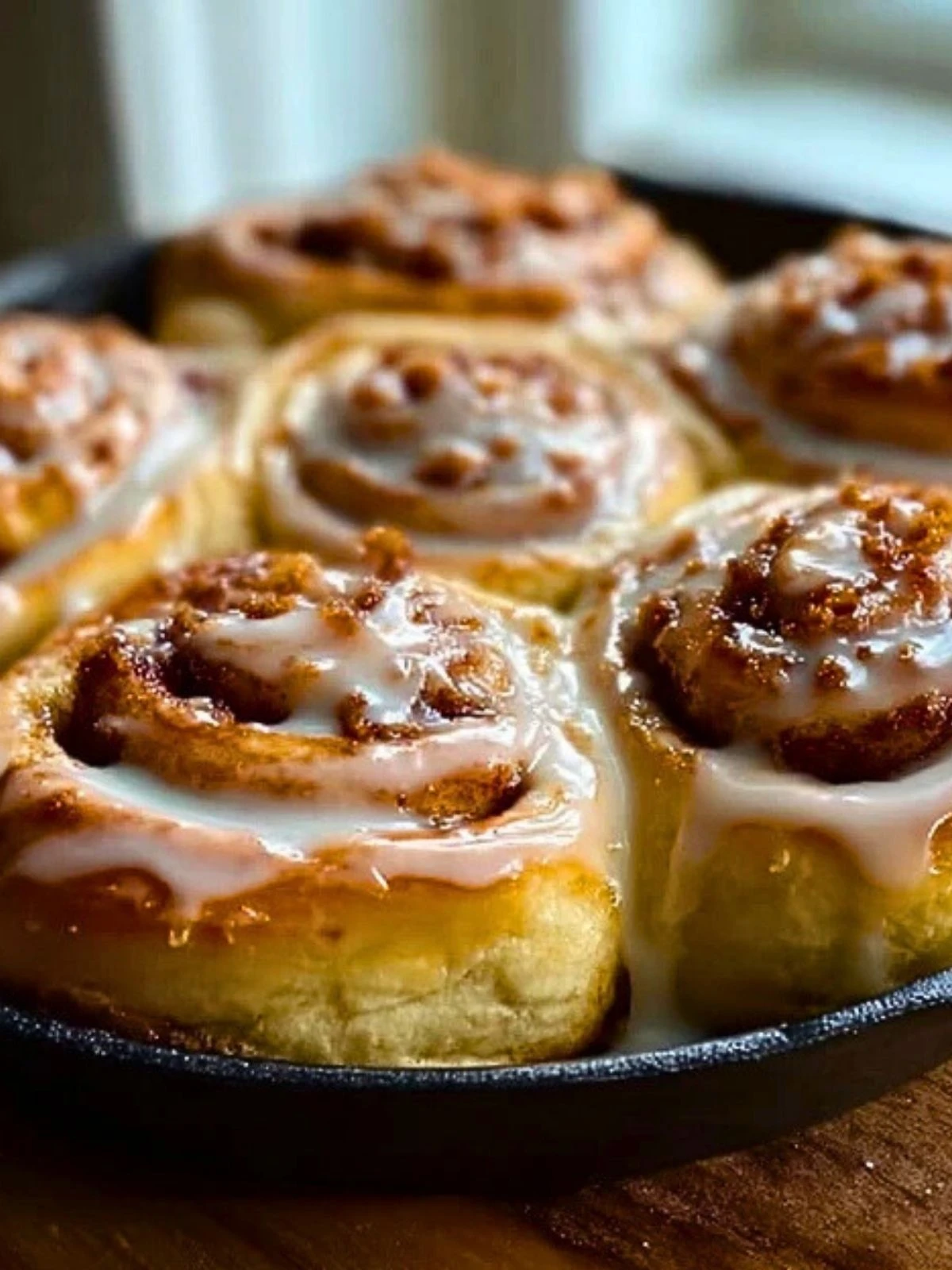 Homemade Cinnamon Rolls Recipe (1)