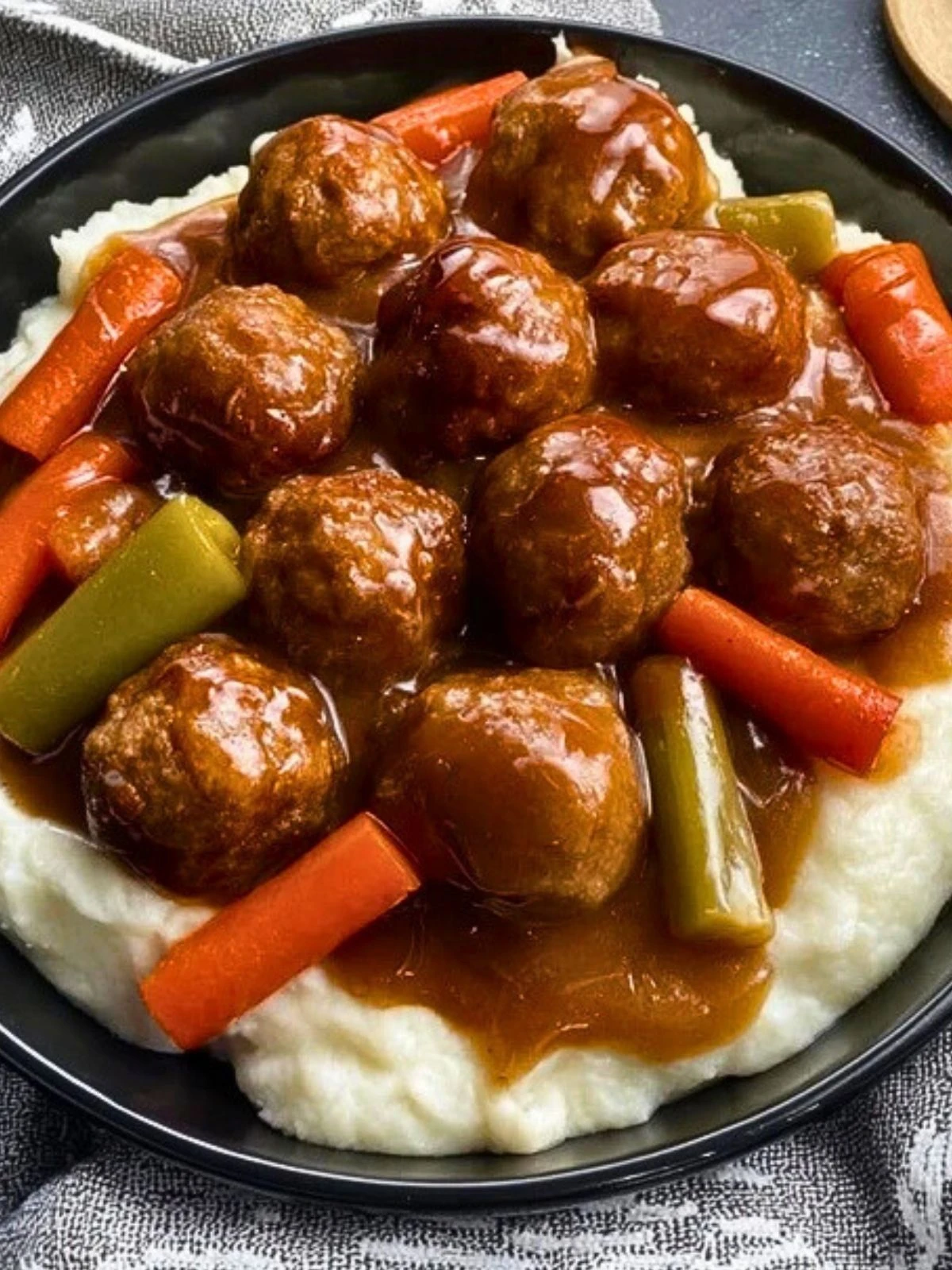 Easy Frozen Meatball Pot Roast (1)