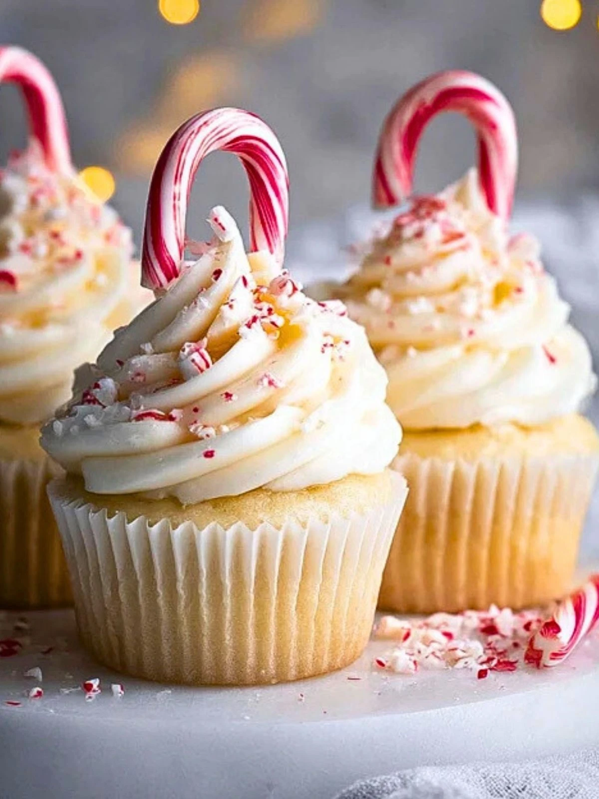 White Chocolate Peppermint Cupcakes (1)