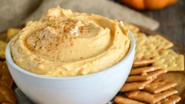 Dreamy Pumpkin Pie Dip