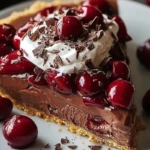 No-Bake Chocolate Cherry Pie