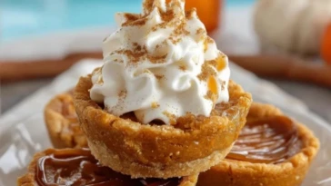 The Best Mini Pumpkin Pies