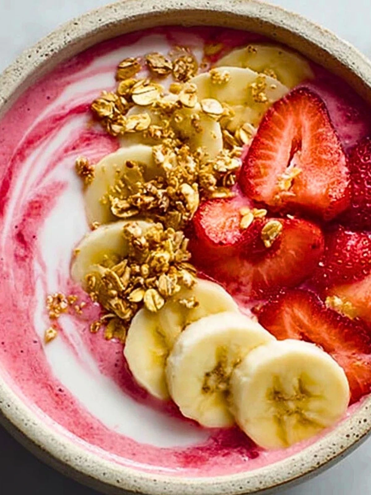 Strawberry Banana Smoothie Bowl (1)