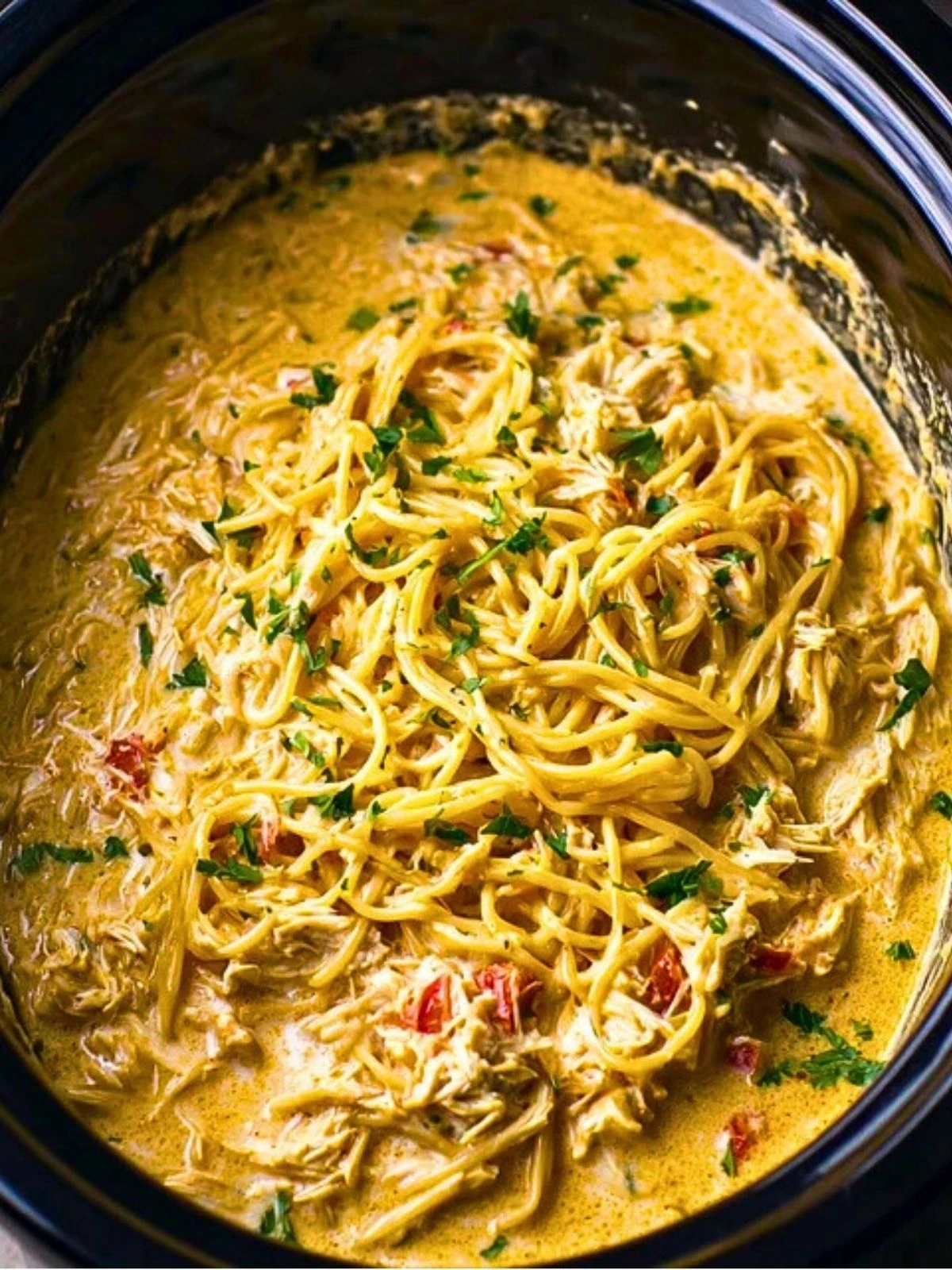 Crock Pot Cheesy Chicken Spaghetti (1)