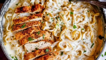 Easy Dinner Chicken Alfredo