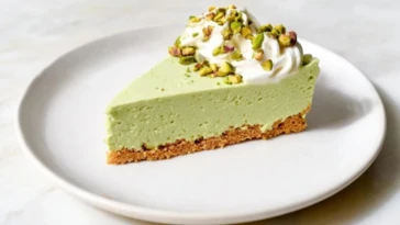 No-Bake Pistachio Cheesecake
