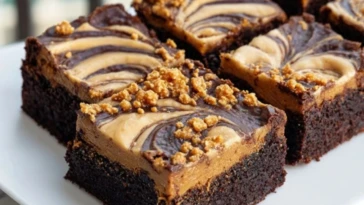 Biscoff Brownies Loaded With Swirls Frosting And Crunch