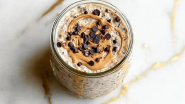 High Protein Cookie Dough Overnight Oats