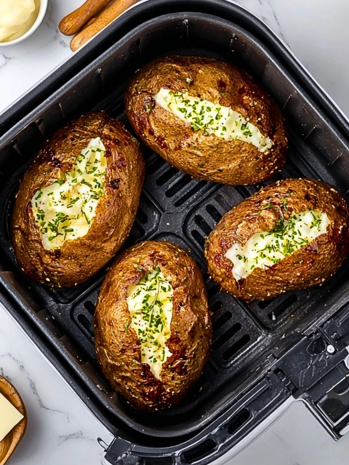 Air Fryer Baked Potato (1)