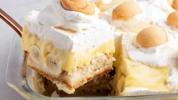 Banana Pudding Cake