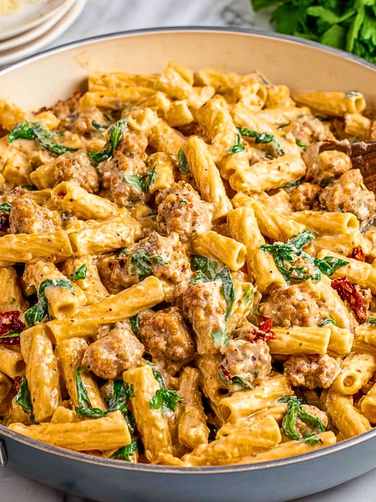 Creamiest Italian Sausage Pasta Ever (1)