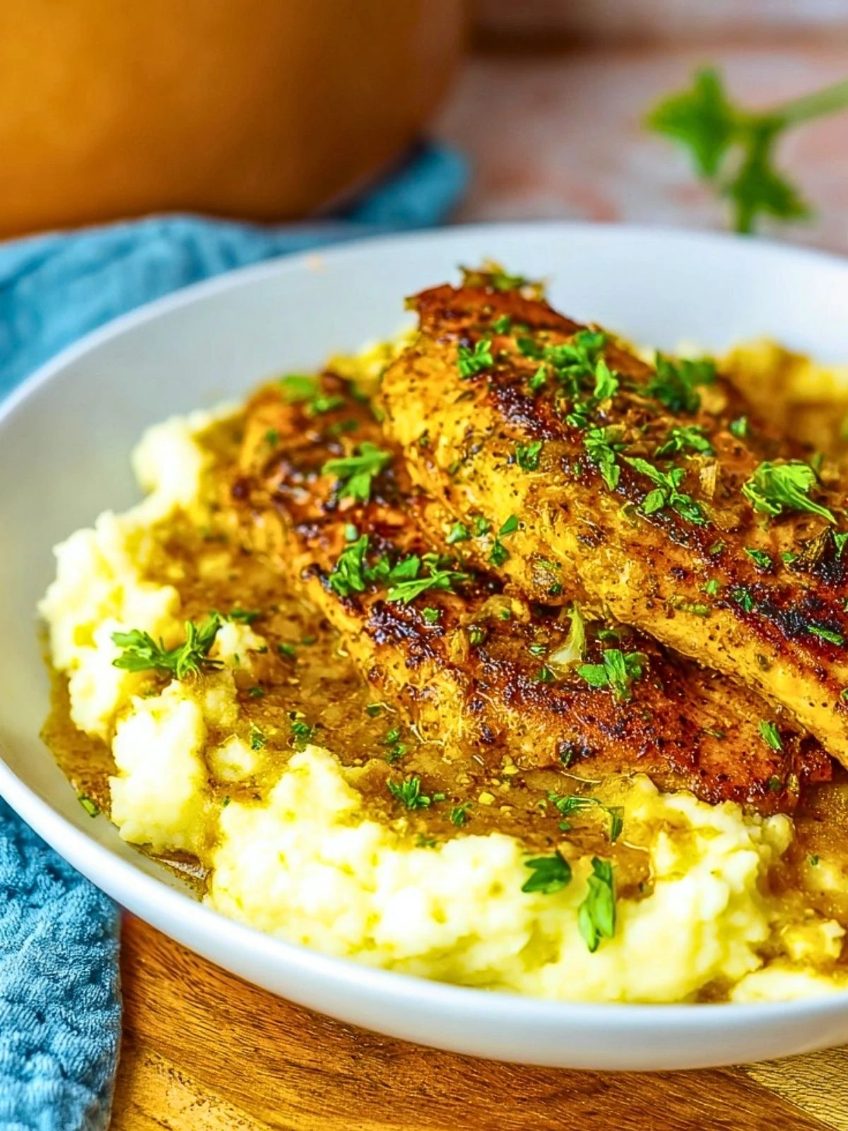 Saucy Herb and Garlic Chicken Skillet with Mashed Potatoes (1)