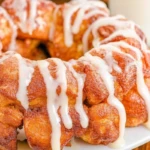 Cinnamon Roll Monkey Bread